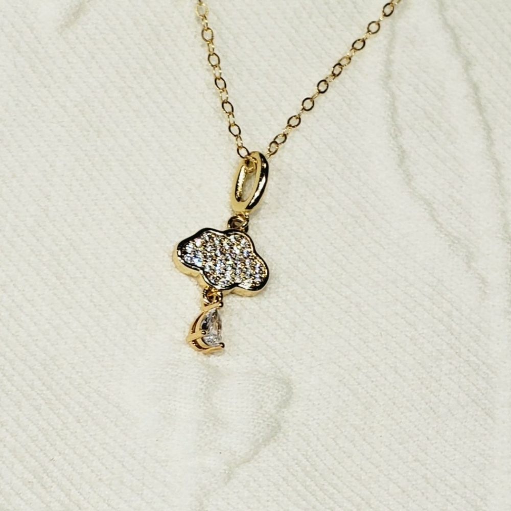 Dreamy micropave cloud & rain drop 18k gp sterling silver chain; nwot
